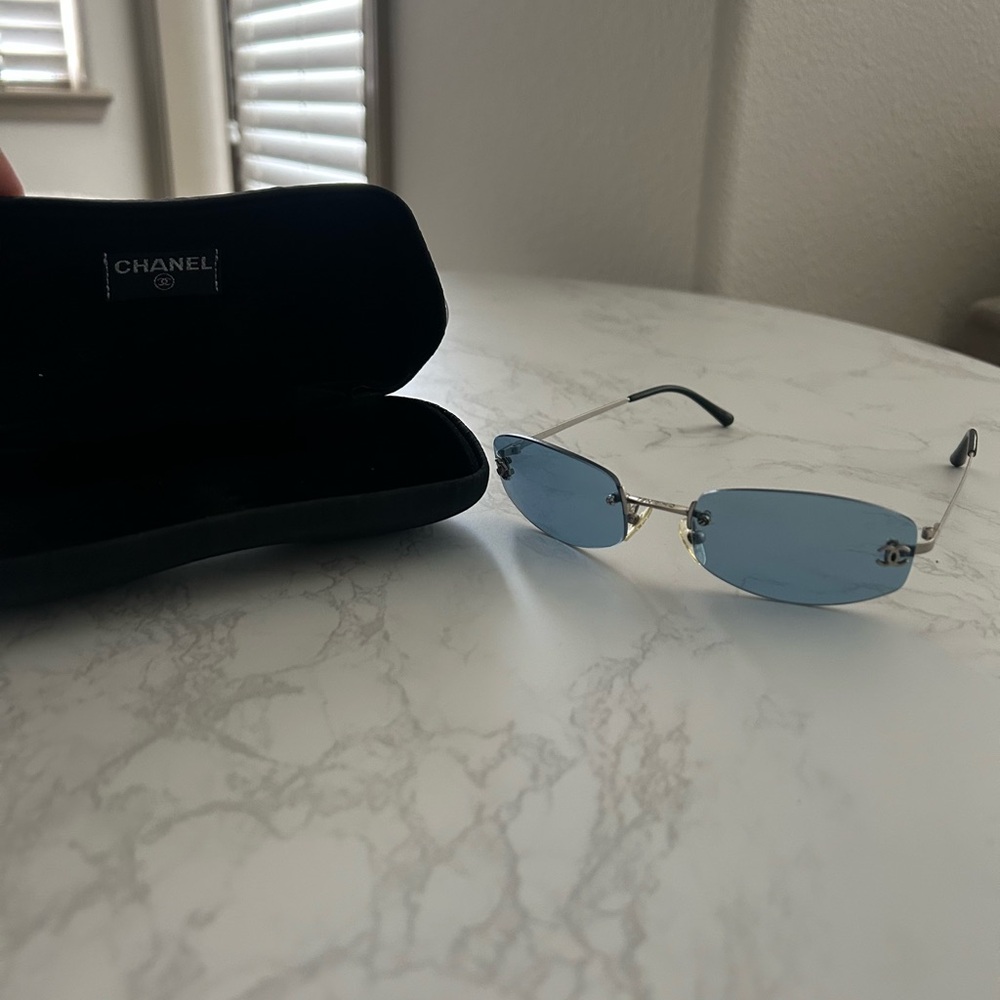 CHANEL Y2K  Authentic Blue Sunglasses
